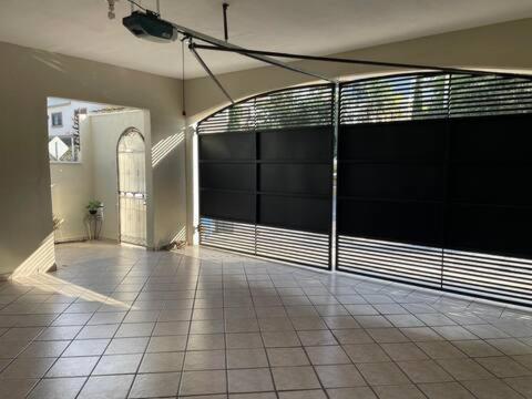 La Casa Rosa Monterrey Villa Ngoại thất bức ảnh