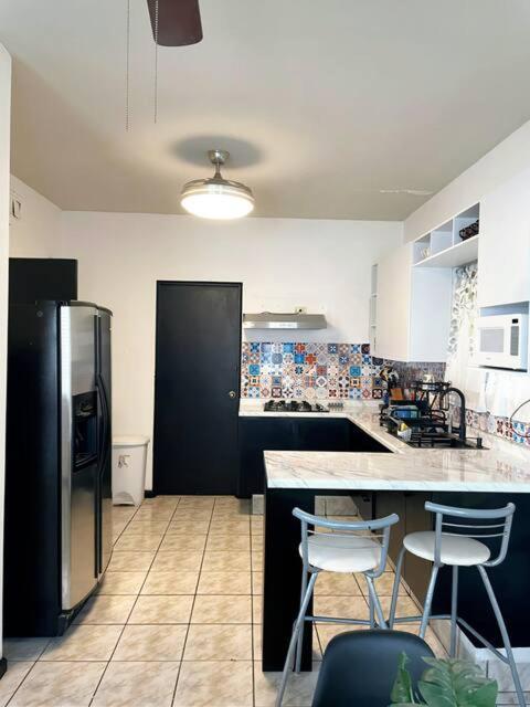 La Casa Rosa Monterrey Villa Ngoại thất bức ảnh